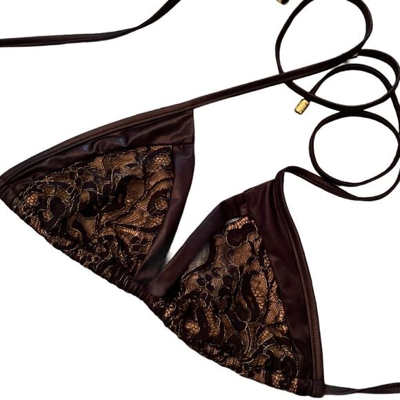 Beach Bunny Black Lace Bikini Top - Picture 1 of 6